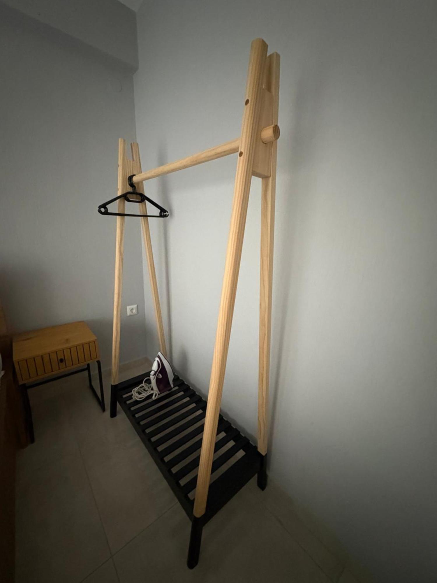 פלוגיטה Elinor Apartments מראה חיצוני תמונה