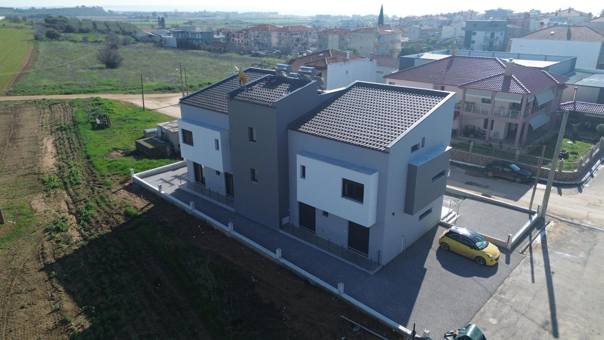 פלוגיטה Elinor Apartments מראה חיצוני תמונה
